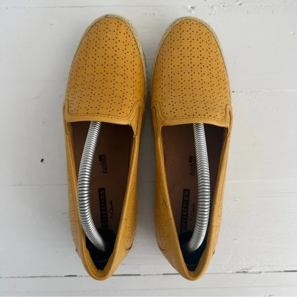 Clarks Collection Yellow Slip On Espadrilles Women's 5.5 M Flats 261344764030 - Picture 5 of 9